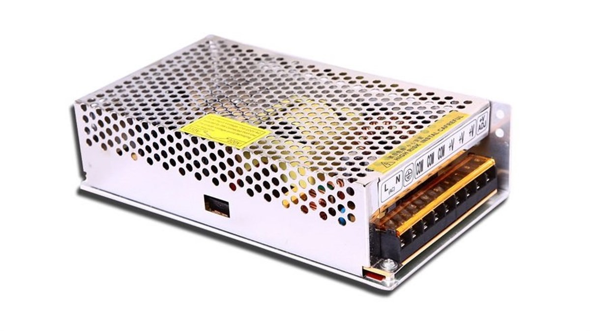 KAMERA GÜÇ ADAPTÖRLERİ