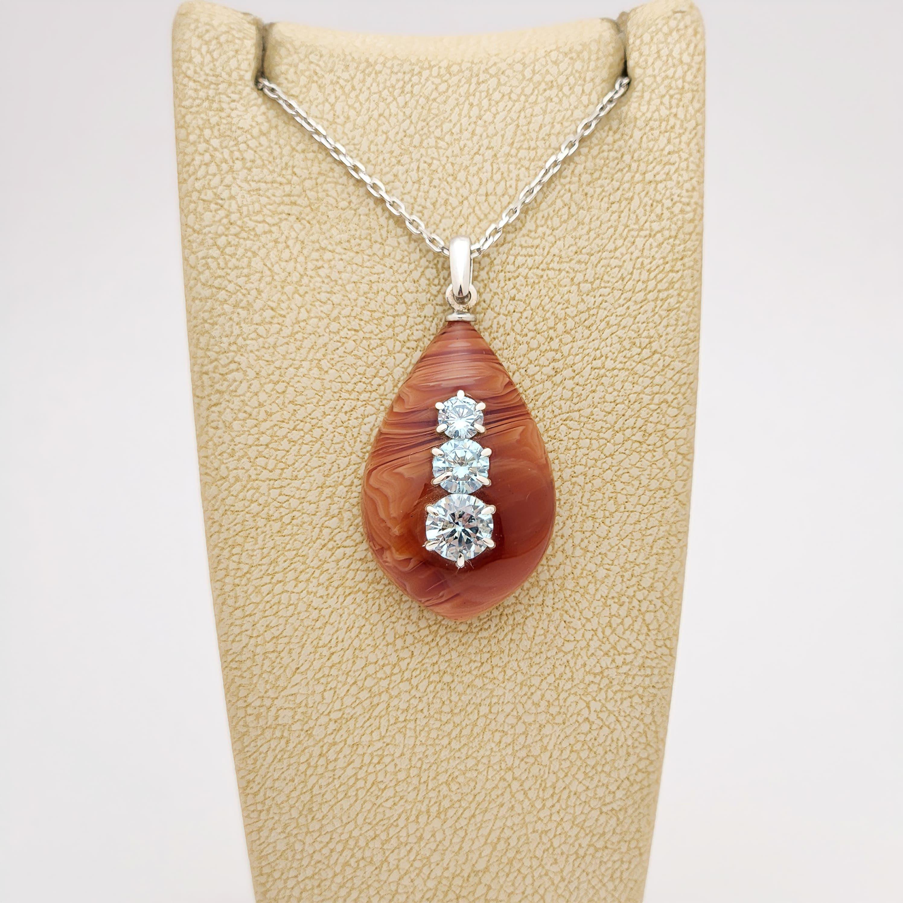 Bakalit Gümüş Kolye