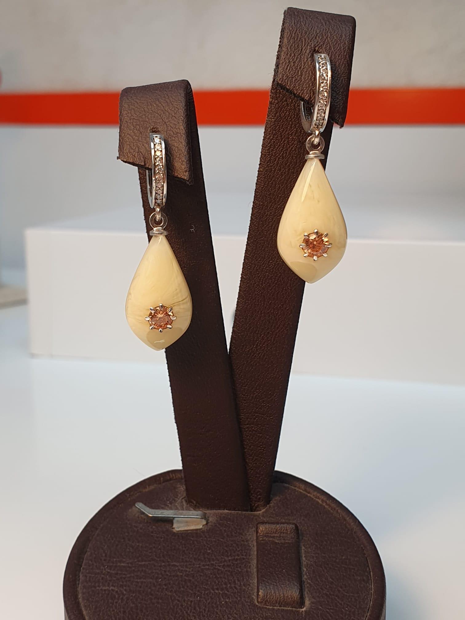 Zirkon Taşlı Bakalit Sıkma Kehribar Gümüş Set (AmbeRet970)