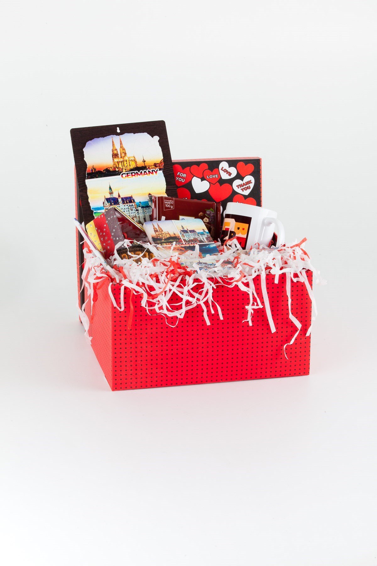 AlmanyaDünyadan HediyelerDHKTGRMNY-02entegraAlmanya Hediye Kutusu Lüks