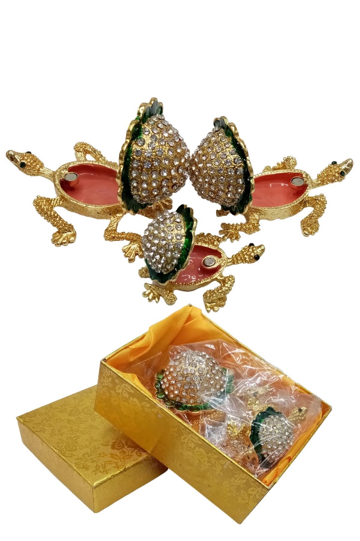 Amerika Birleşik DevletleriDünyadan HediyelerDNY-HD100456Keskin Hediyelik Eşya Ve TekstilSwarovski Taşlı Yeşil Kaplumbağa Mücevher Kutusu Üçlü Set