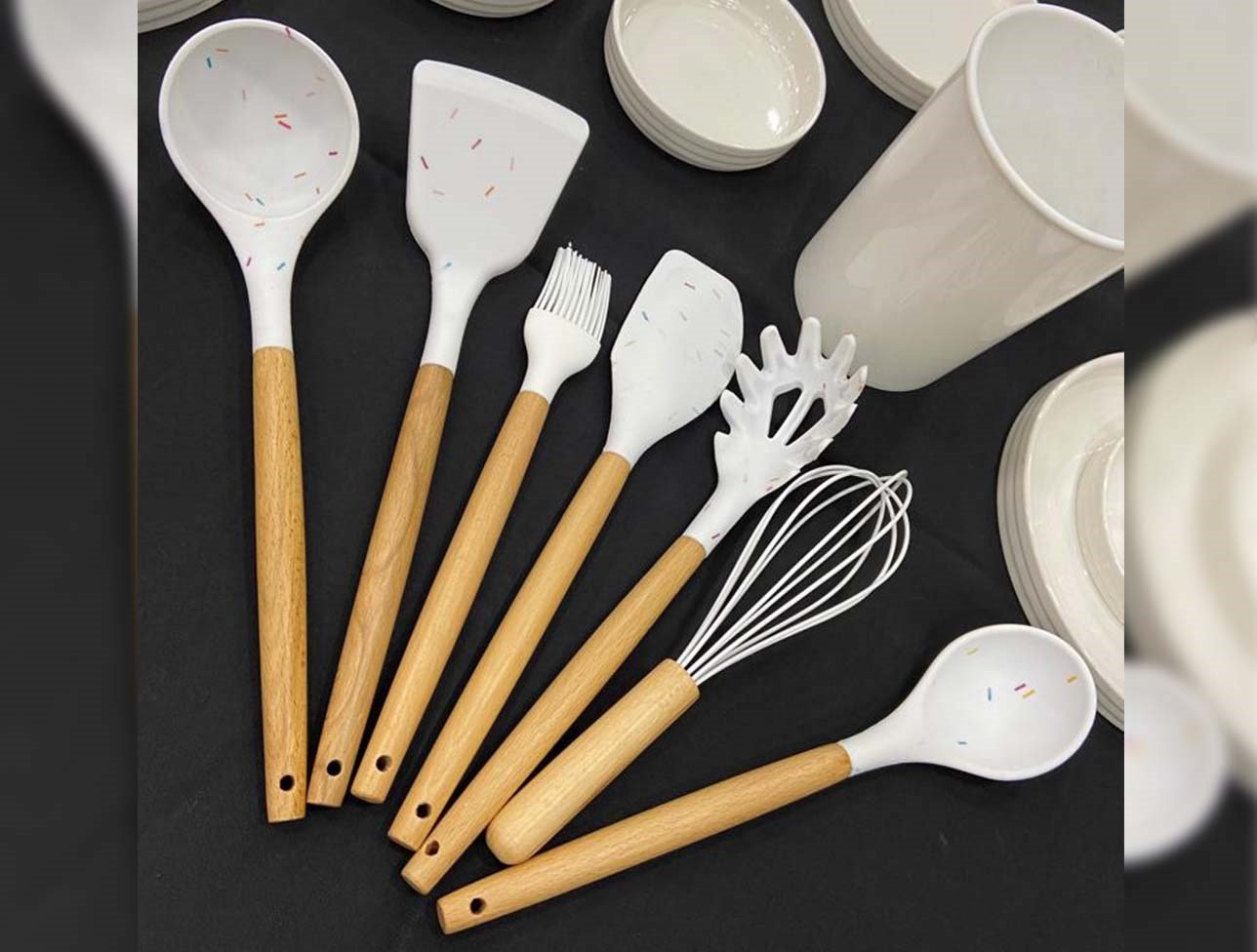 AROW 8 PARÇA SİLİKON SET