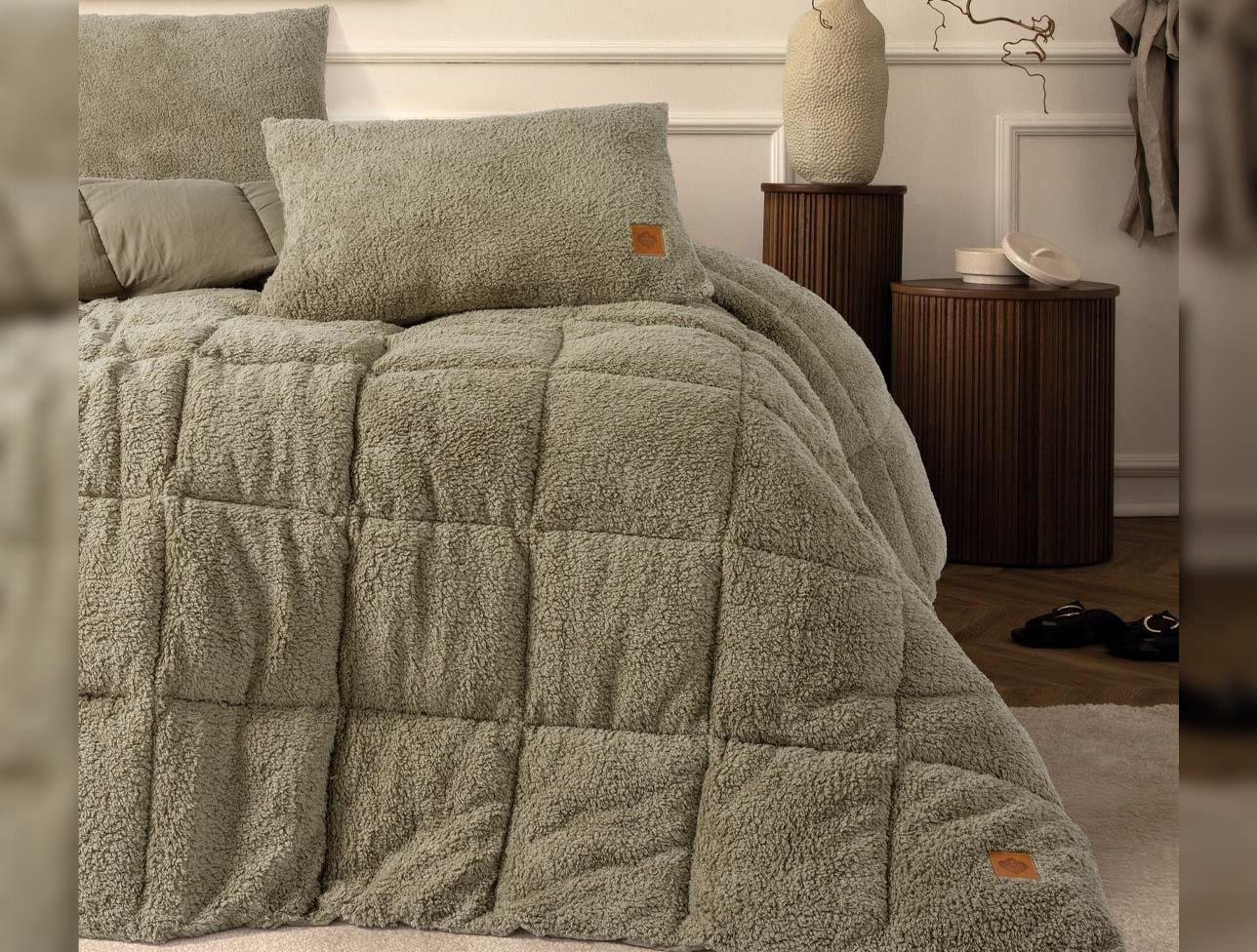 CB ÇİFT KİŞİLİK PELUŞ YORGAN SETİ TAŞ 195X215 CM