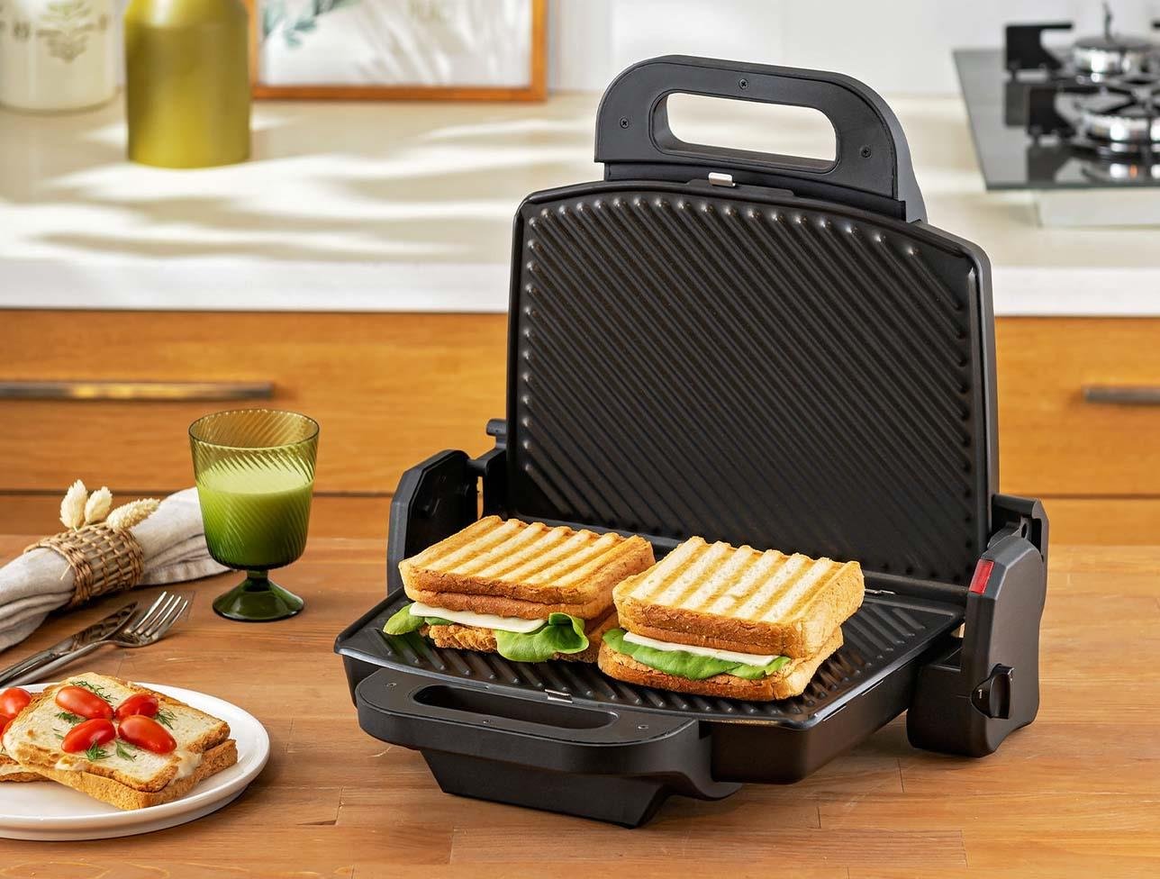 EMSAN BELLA GUSTO TOST MAKİNESİ SİYAH