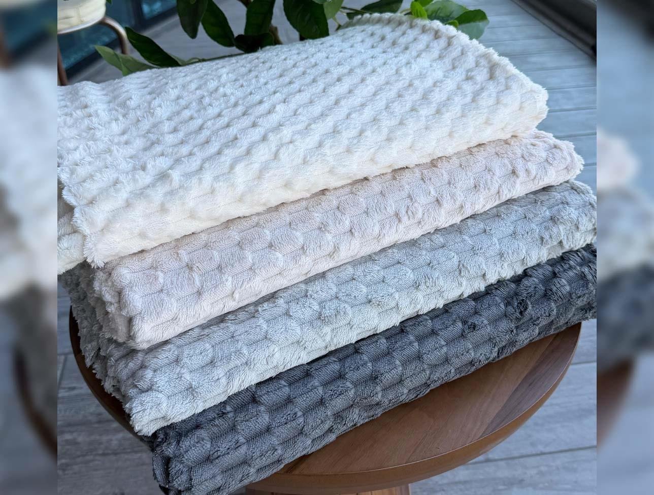 İPEKÇE KOLTUK ÖRTÜSÜ KAYDIRMAZ SOFA COVER 170*215