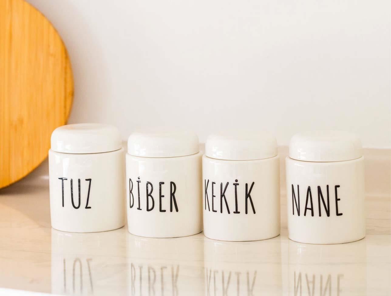 MİEN PORSELEN MİNİ BAHARATLIK TAKIMI POR-2323