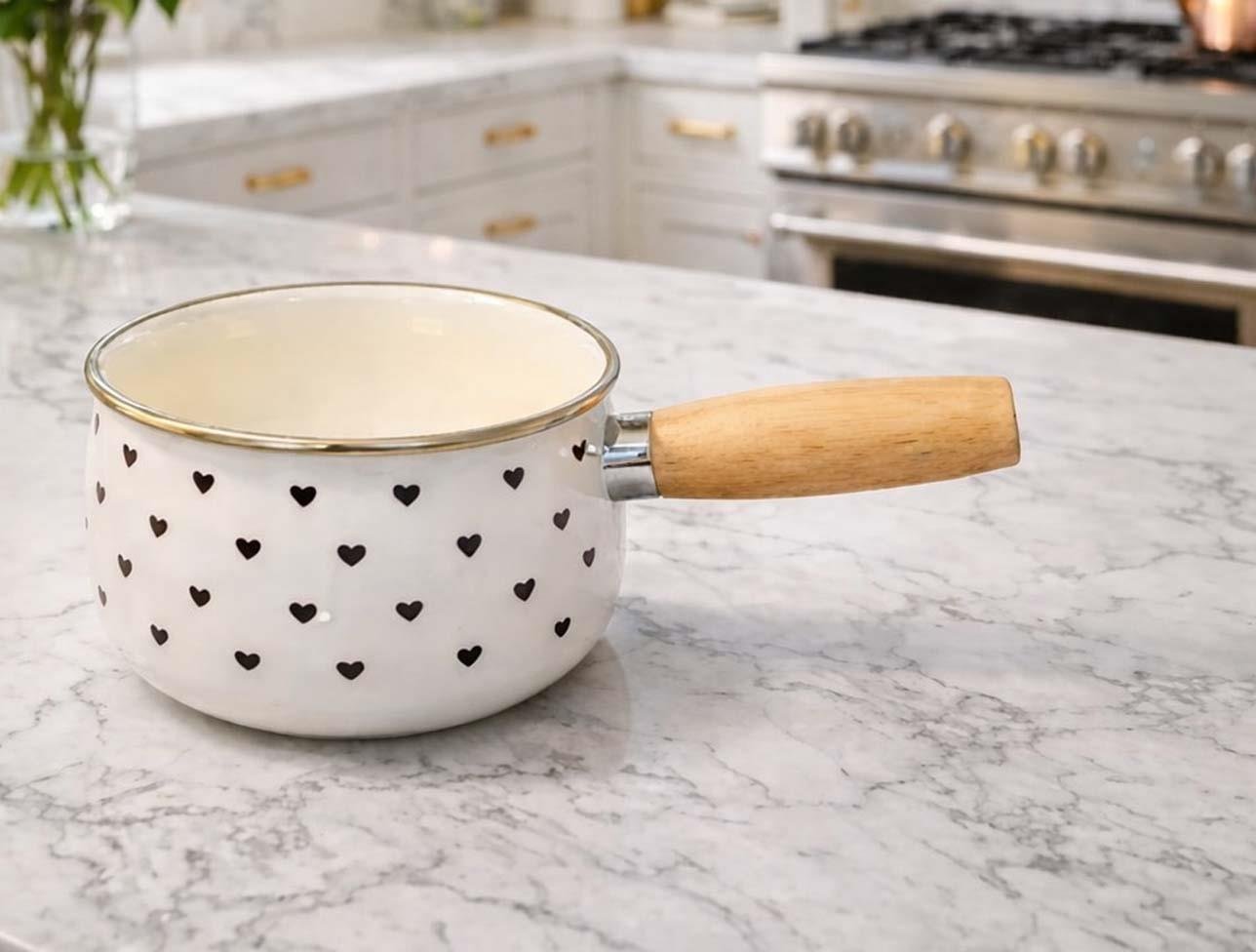 MOLİNO EMAYE 14 CM AH. SAPLI TAVA SİYAH KALP 91157