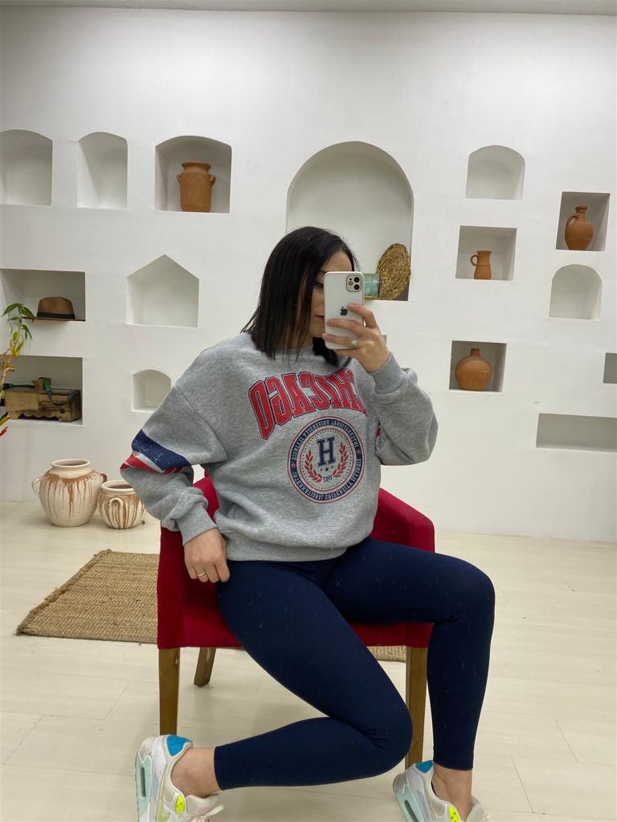 Chicago Baskılı Kalın Kumaş Üç İplik İçi Şardonlu Sweatshirt-Gri