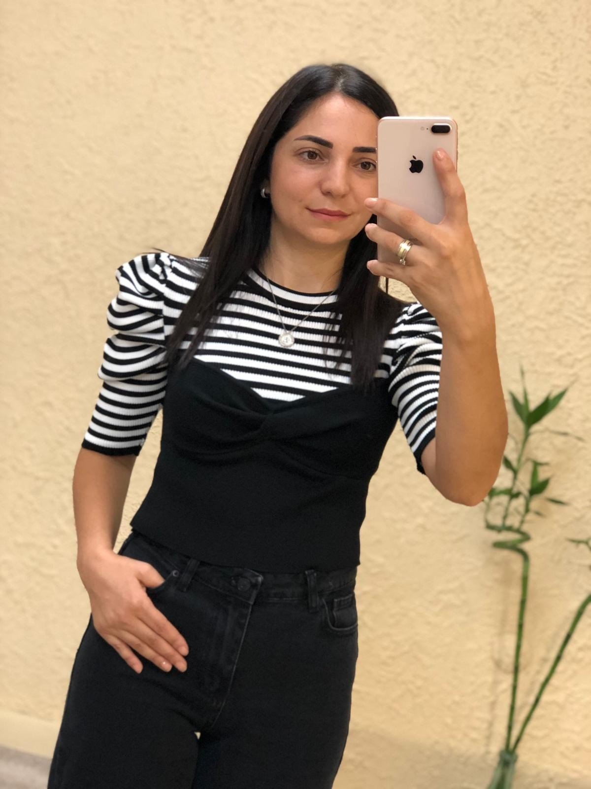 Çizgili Karpuz Kol Kısa Triko Crop-Siyah