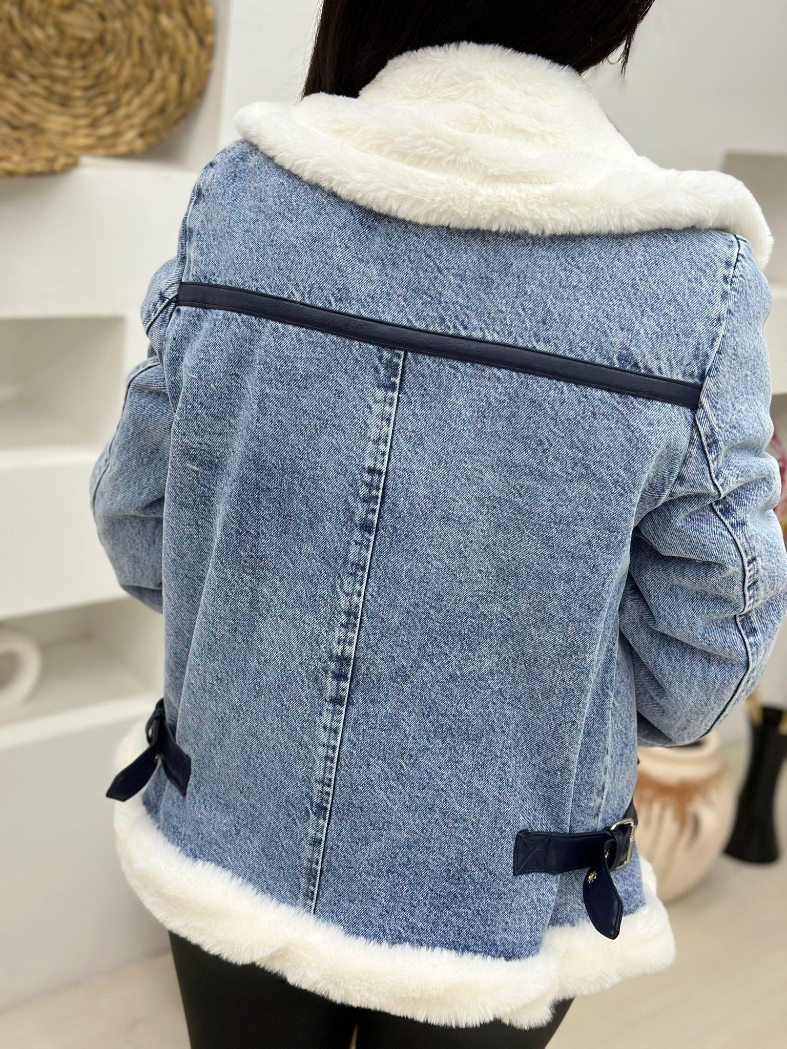 Denim İçi Beyaz Kürklü Deri Biyeli Kalın Denim Ceket-Mavi