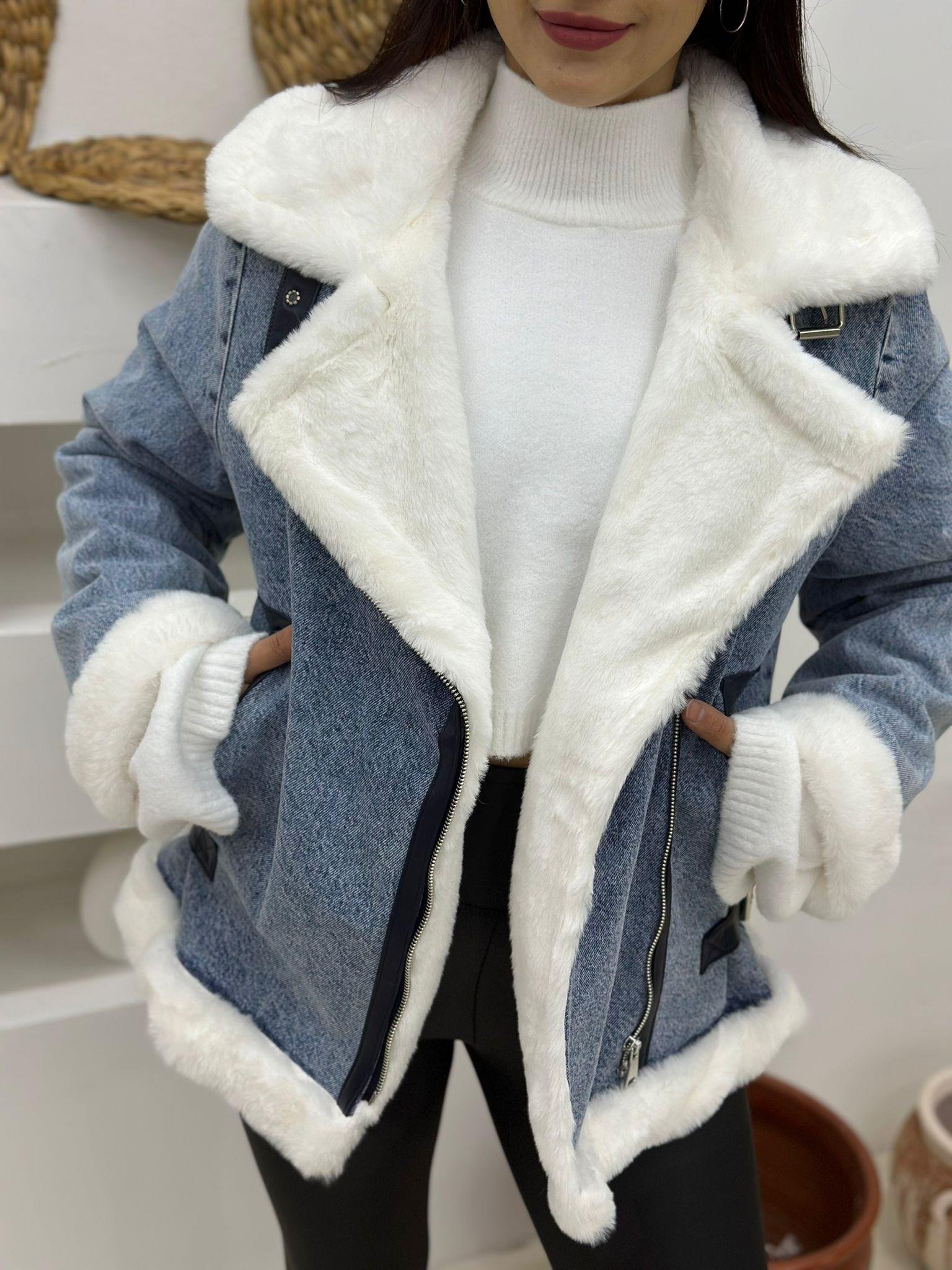 Denim İçi Beyaz Kürklü Deri Biyeli Kalın Denim Ceket-Mavi