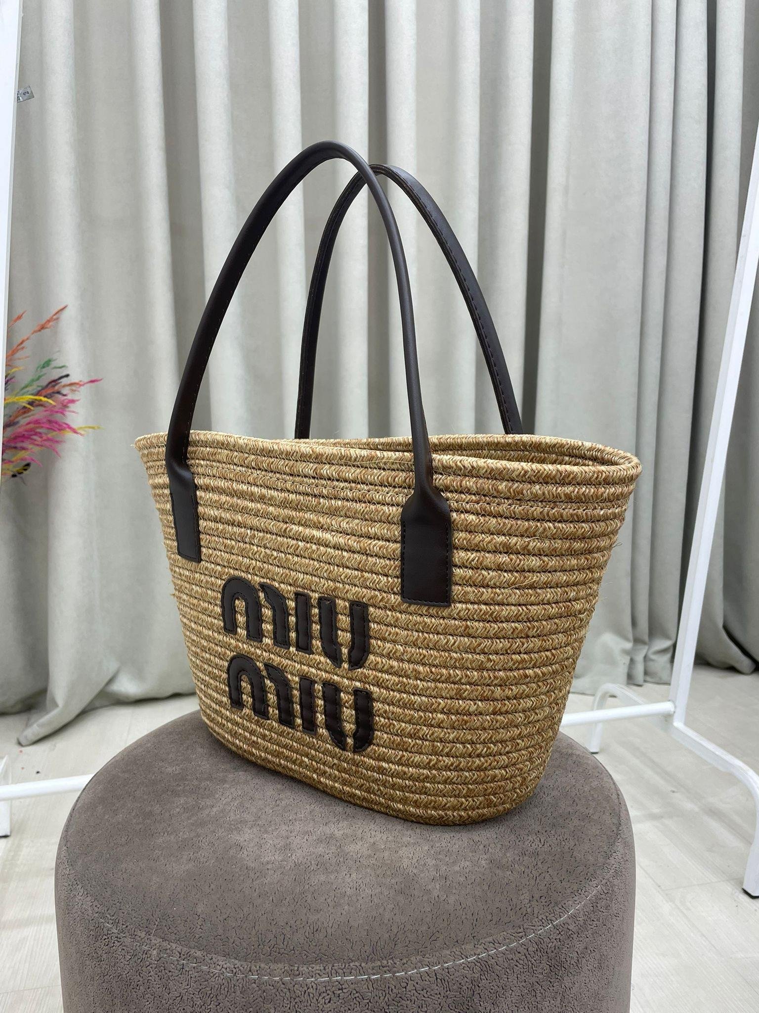Kadın Miu Miu Yazılı Hasır Çanta-Kahve