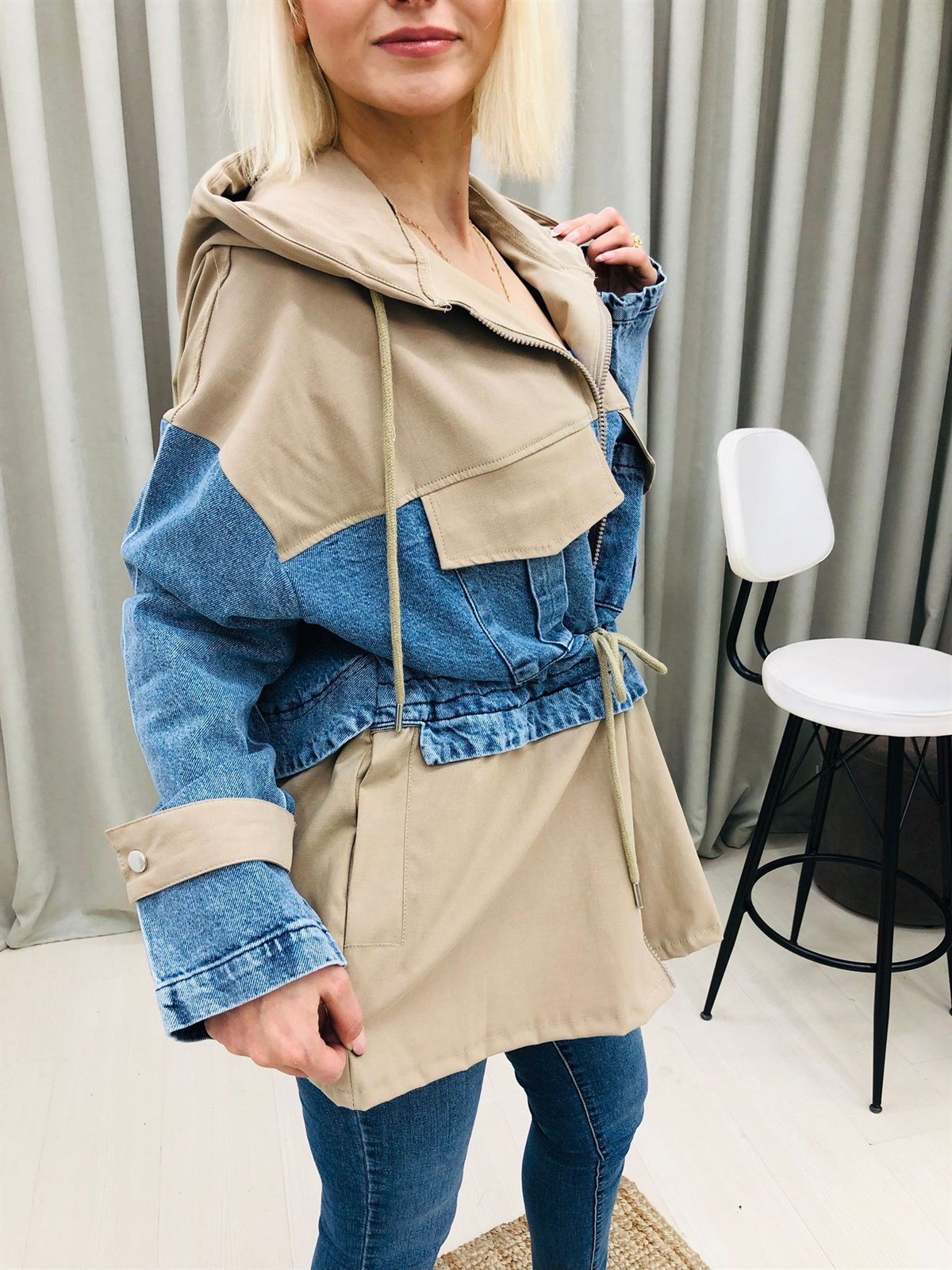 Kapüşonlu Denim Parçalı Mevsimlik Ceket-Bej