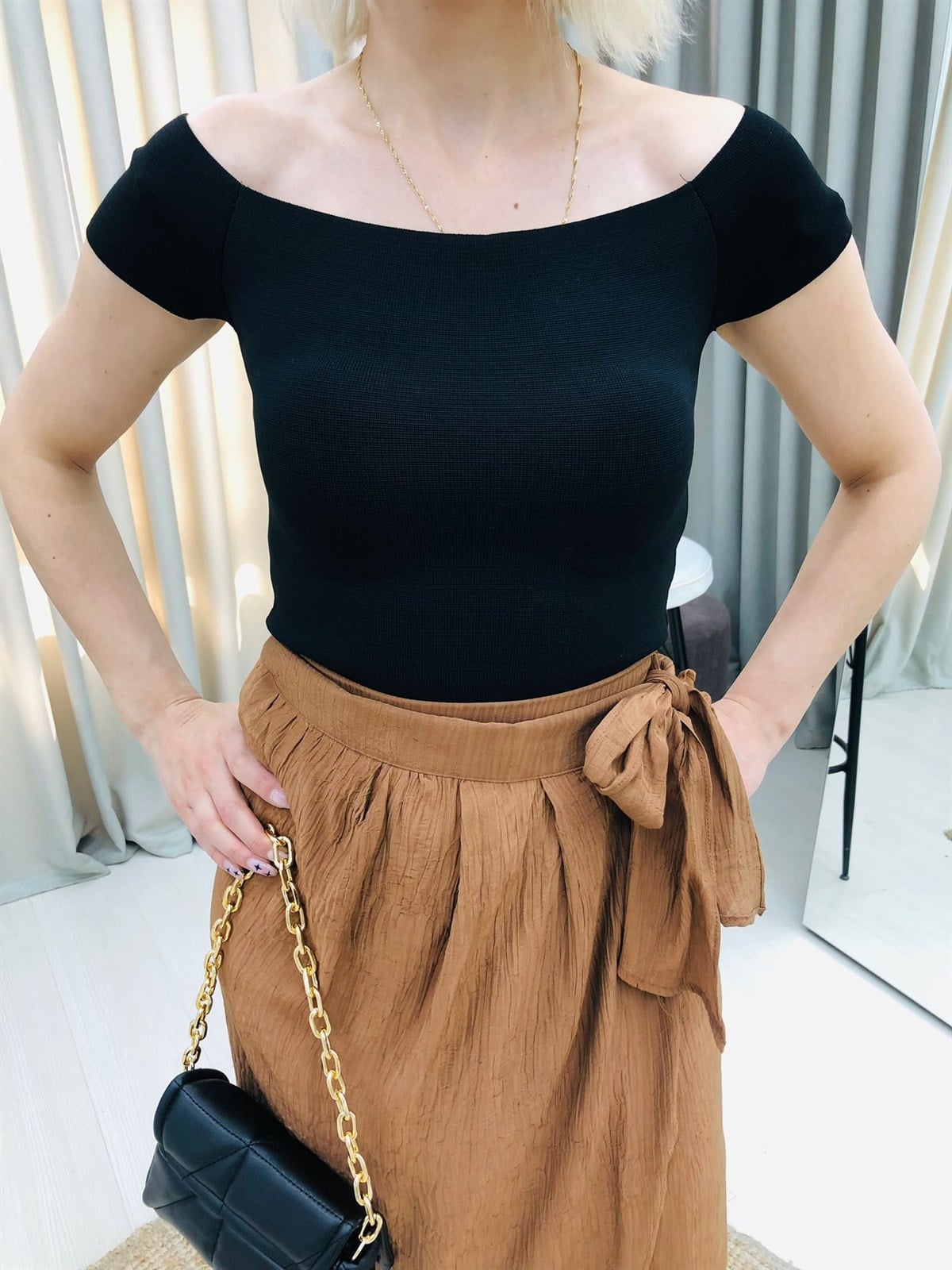 Kayık Yaka Basic Triko