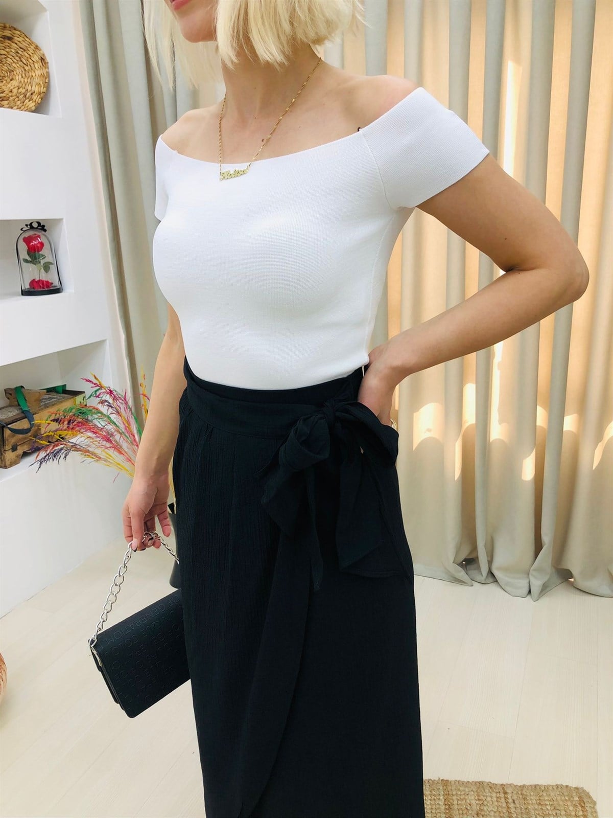 Kayık Yaka Basic Triko