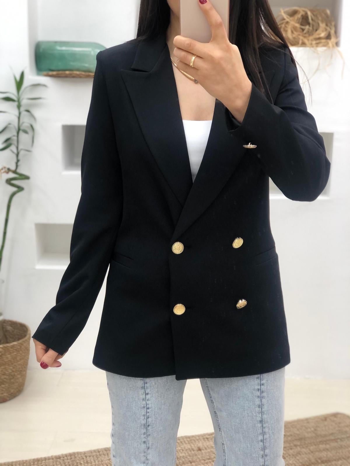 Sarı Düğmeli Ara Boy Ceket-Siyah