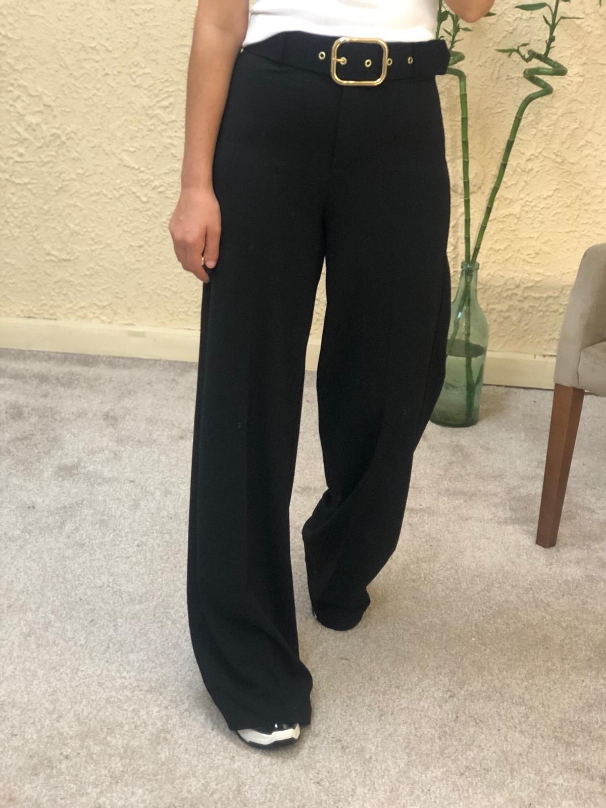 Sarı Tokalı Kemerli Bol Paça Kumaş Pantolon