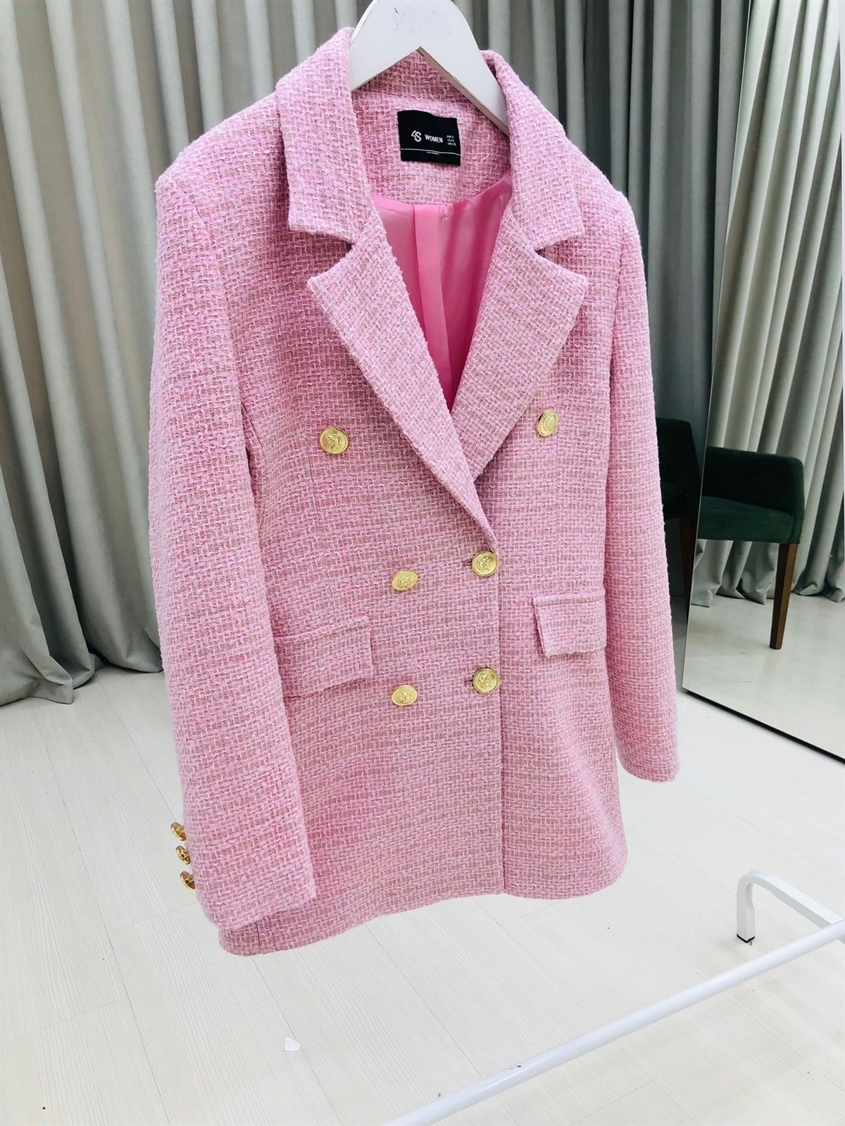 Tüvit Kumaş Kruvaze Yaka Düğmeli Ceket-Pembe