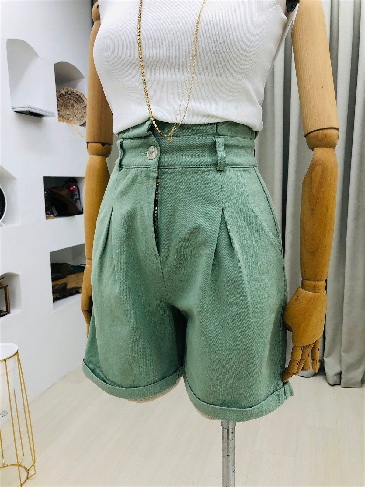 Yüksek Bel Duble Paça Gabardin Şort-Yeşil