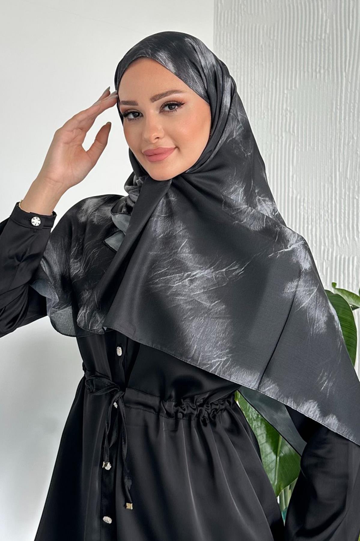  Batik Desenli Siyah Renk Soft Pamuk Şal