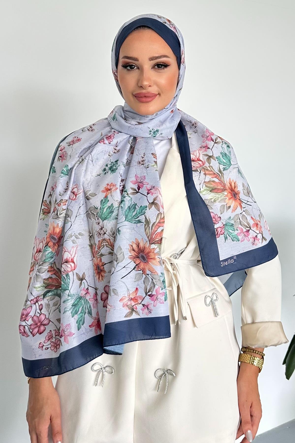  Flowers Çiçek Desenli Lacivert Renk Soft Pamuk Şal