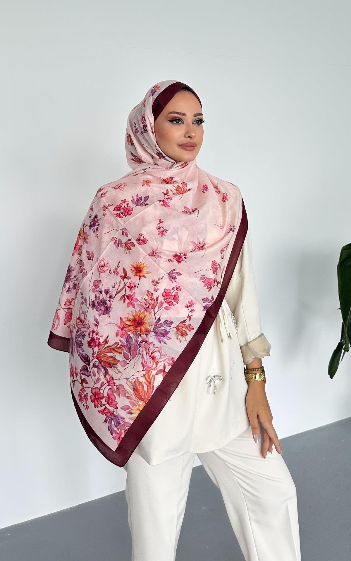Flowers Çiçek Desenli Bordo Renk Soft Pamuk Şal