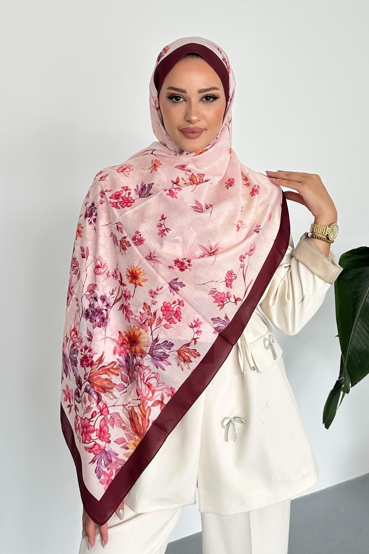 Flowers Çiçek Desenli Bordo Renk Soft Pamuk Şal