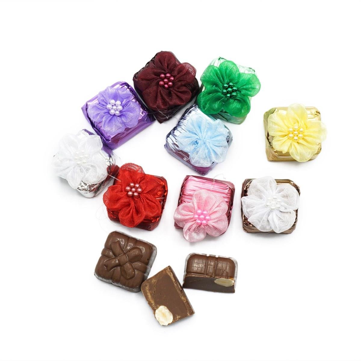 Dökme Çiçek Dekorlu Taş Çikolata Mix (1 Kg)