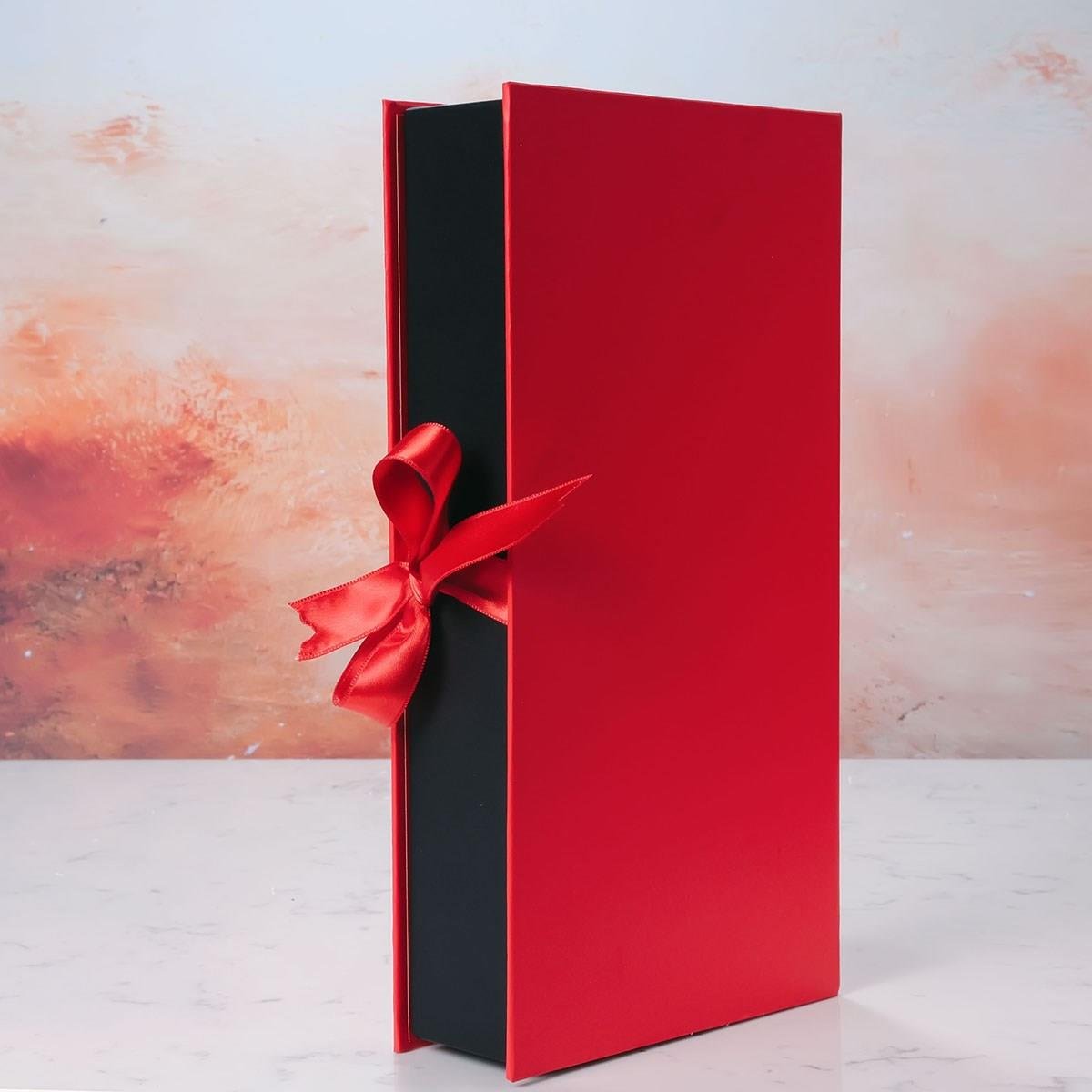 NIN Aşk Çikolata Kutusu Yaldızlı ve Madlen