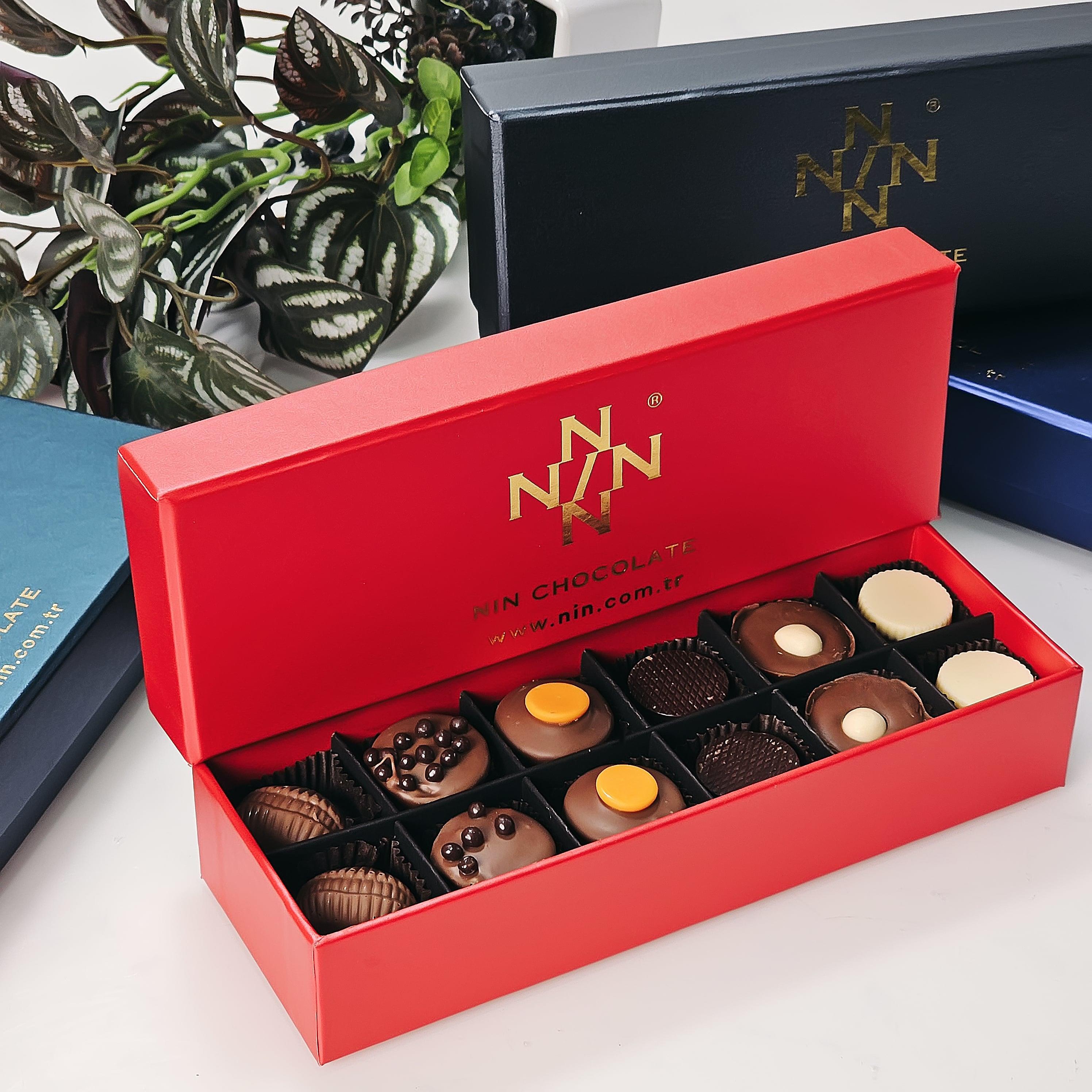 Nin Çikolata Kırmızı Kutu Spesiyal Çikolata 12 Adet