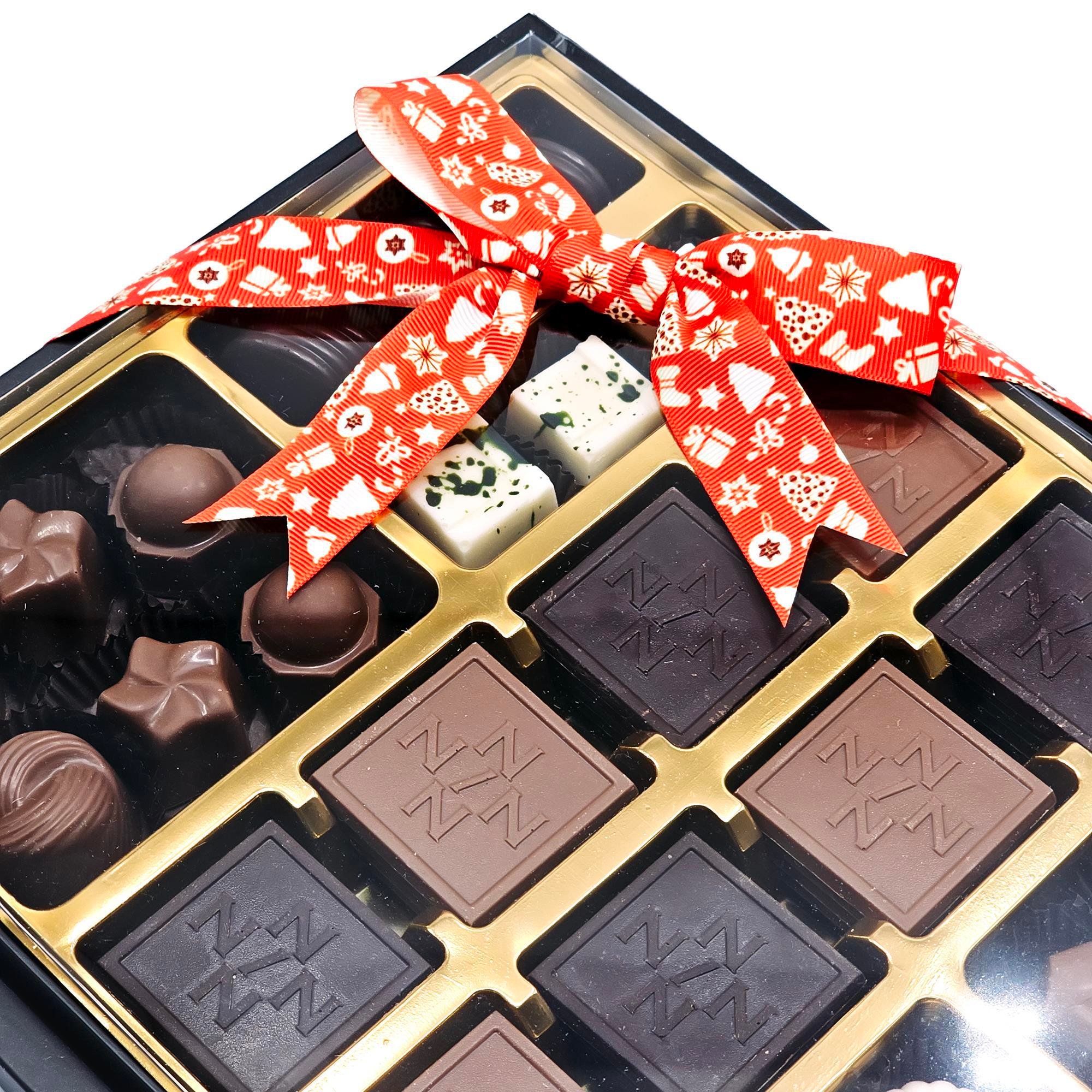 Özel Spesiyal ve Madlen Karışık Çikolata Kutusu