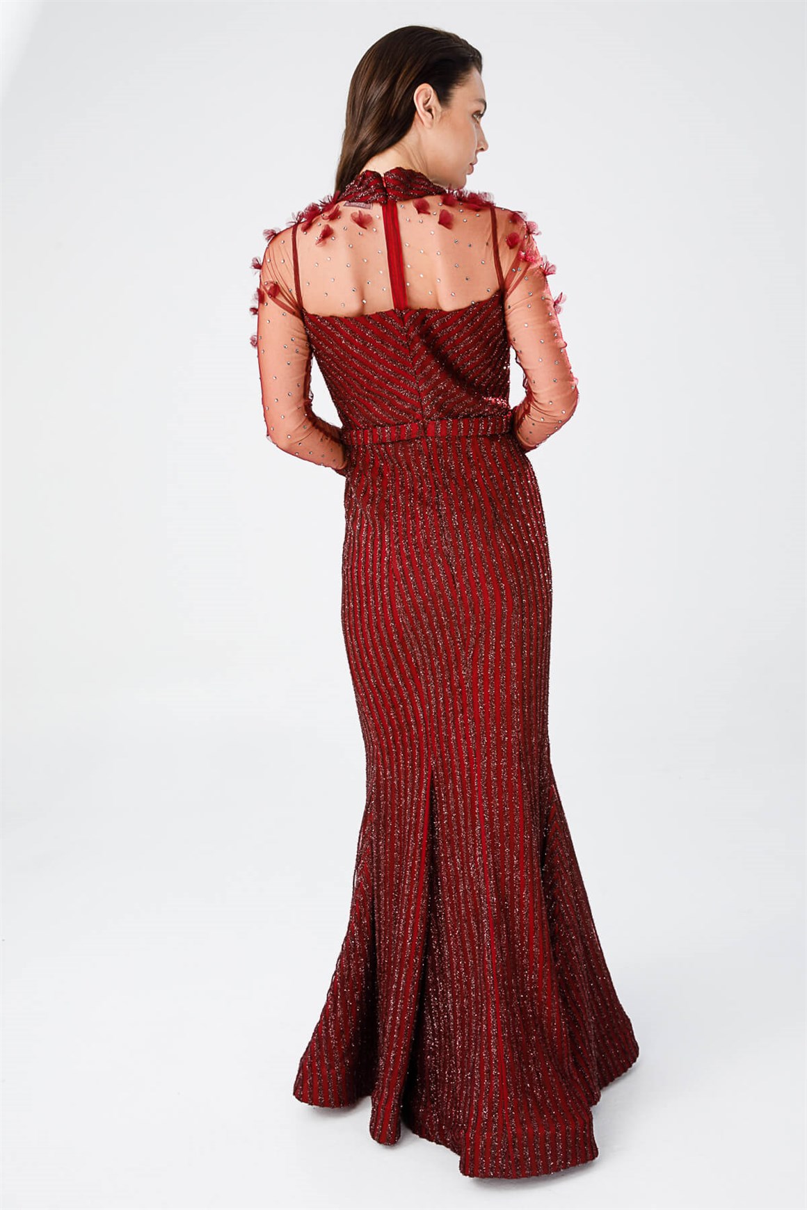 Balık Kesimli, Tül Ve Dantelden Oluşan Şık Abiye Elbise  Bordo