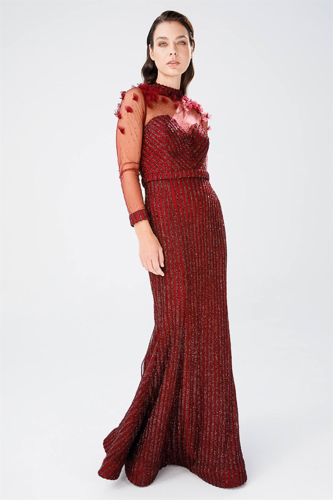 Balık Kesimli, Tül Ve Dantelden Oluşan Şık Abiye Elbise  Bordo