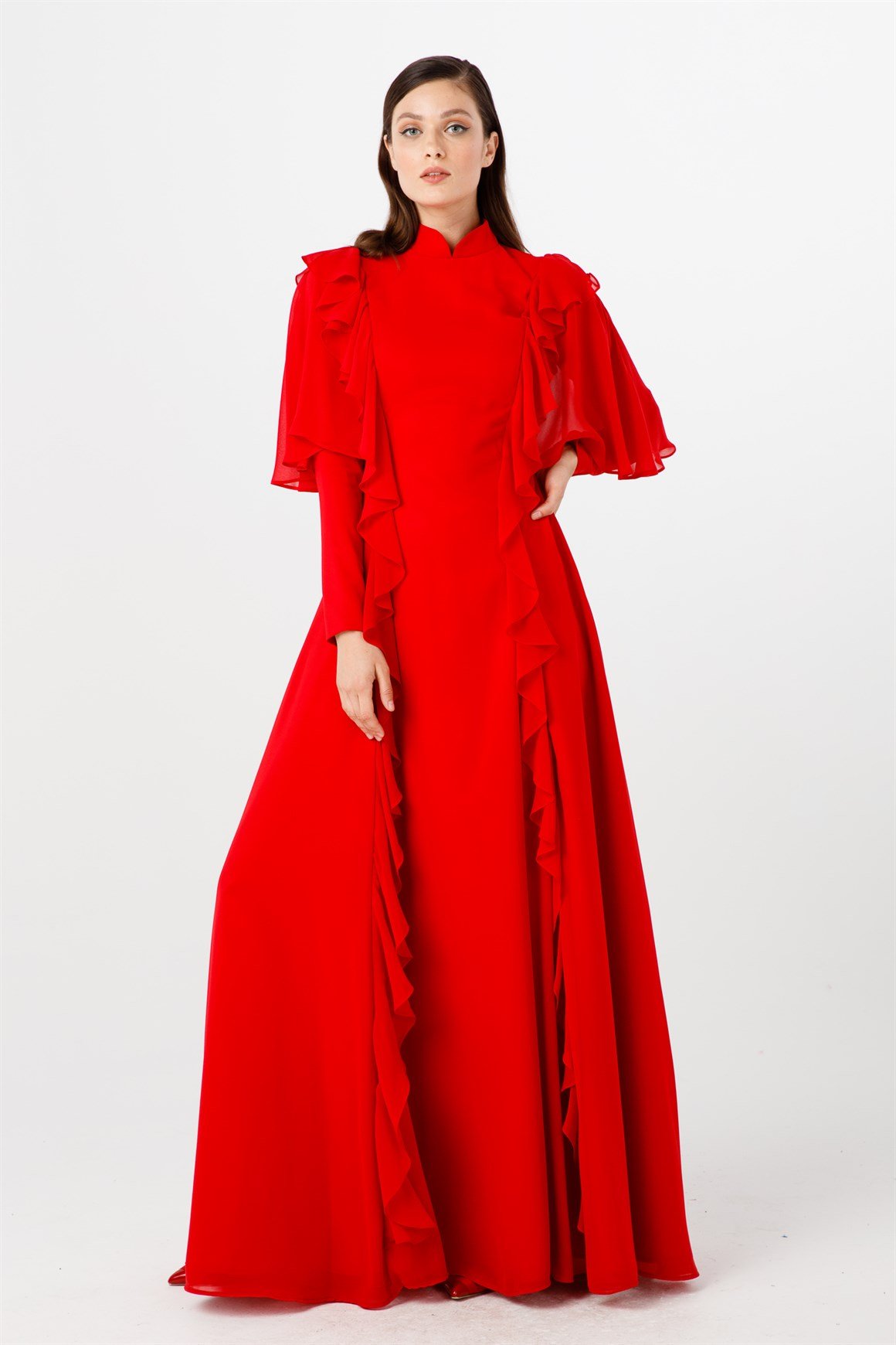 Kırmızı Hafif Balık Kesimli Omuzda Etek Ucunda Taş Ve Volan Kombinli Abiye Elbise