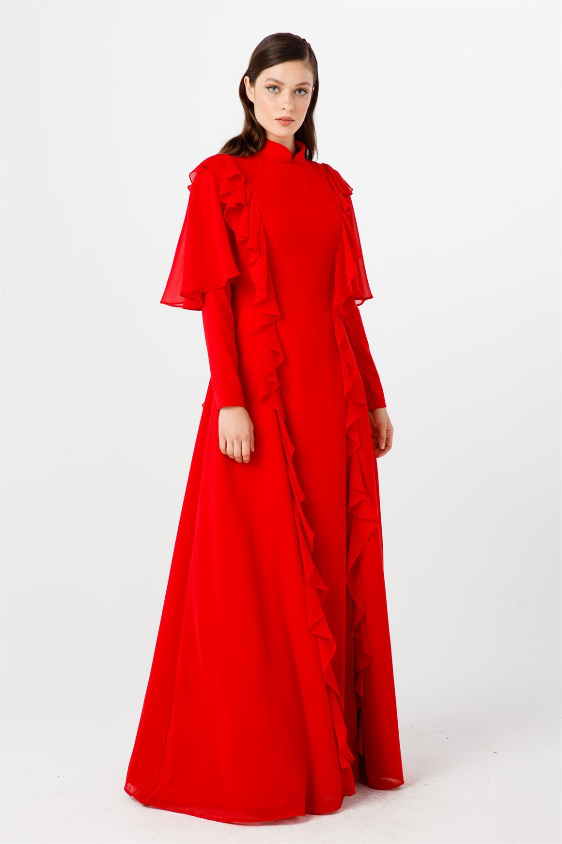 Kırmızı Hafif Balık Kesimli Omuzda Etek Ucunda Taş Ve Volan Kombinli Abiye Elbise