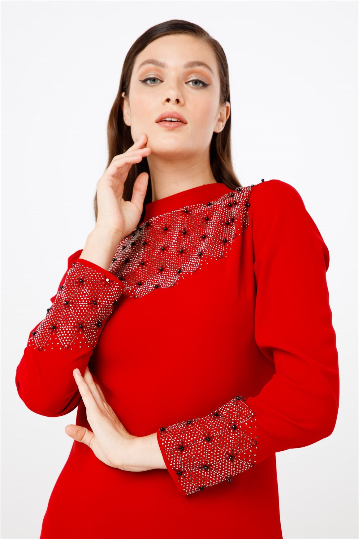 Kırmızı Hakim Yakalı, Kol Ve Ön Beden Taşlı Abiye