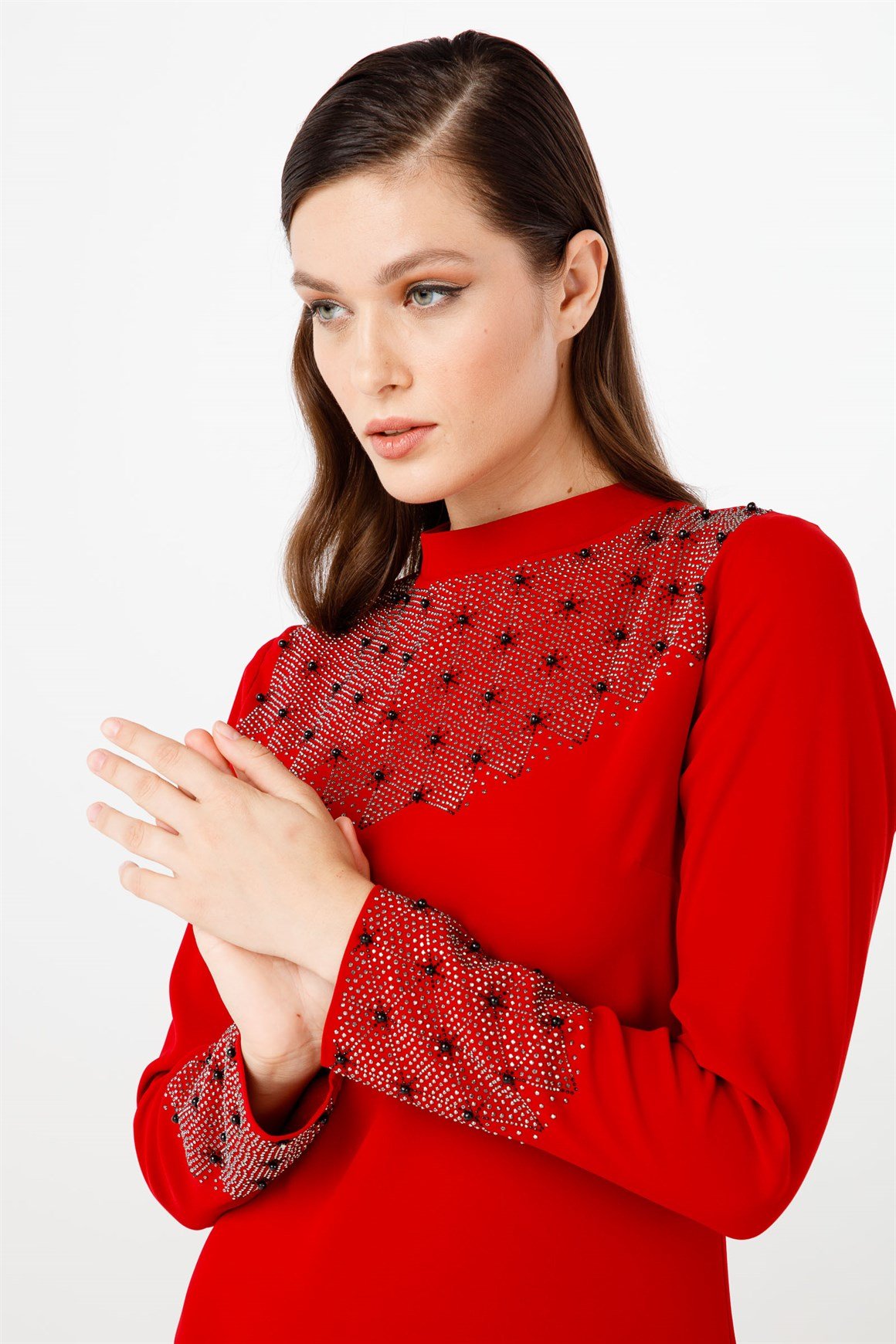 Kırmızı Hakim Yakalı, Kol Ve Ön Beden Taşlı Abiye