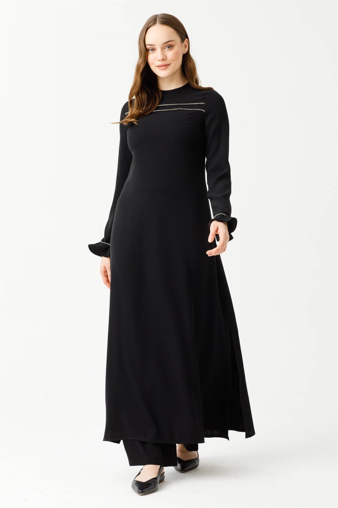 Yırtmaç Ve Şık Biye Detaylı Pantolon ve Uzun Tunikli Takım  Siyah