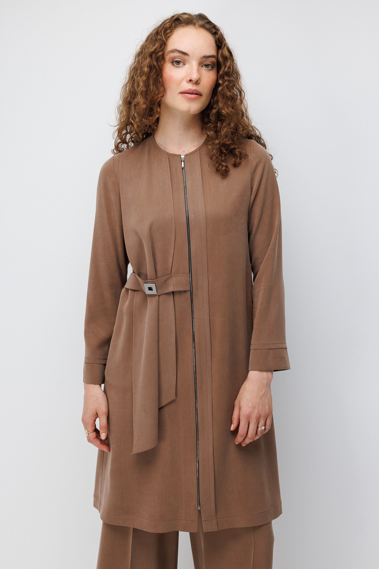 Fermuar Kapamalı Pantolonlu Takım  Camel