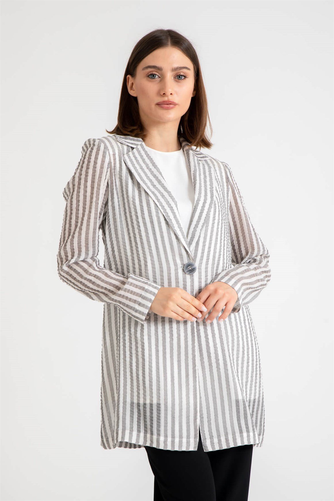 Gofre Çizgili Kumaş Rahat Kullanımlı Kurtarıcı Ceket  Gri