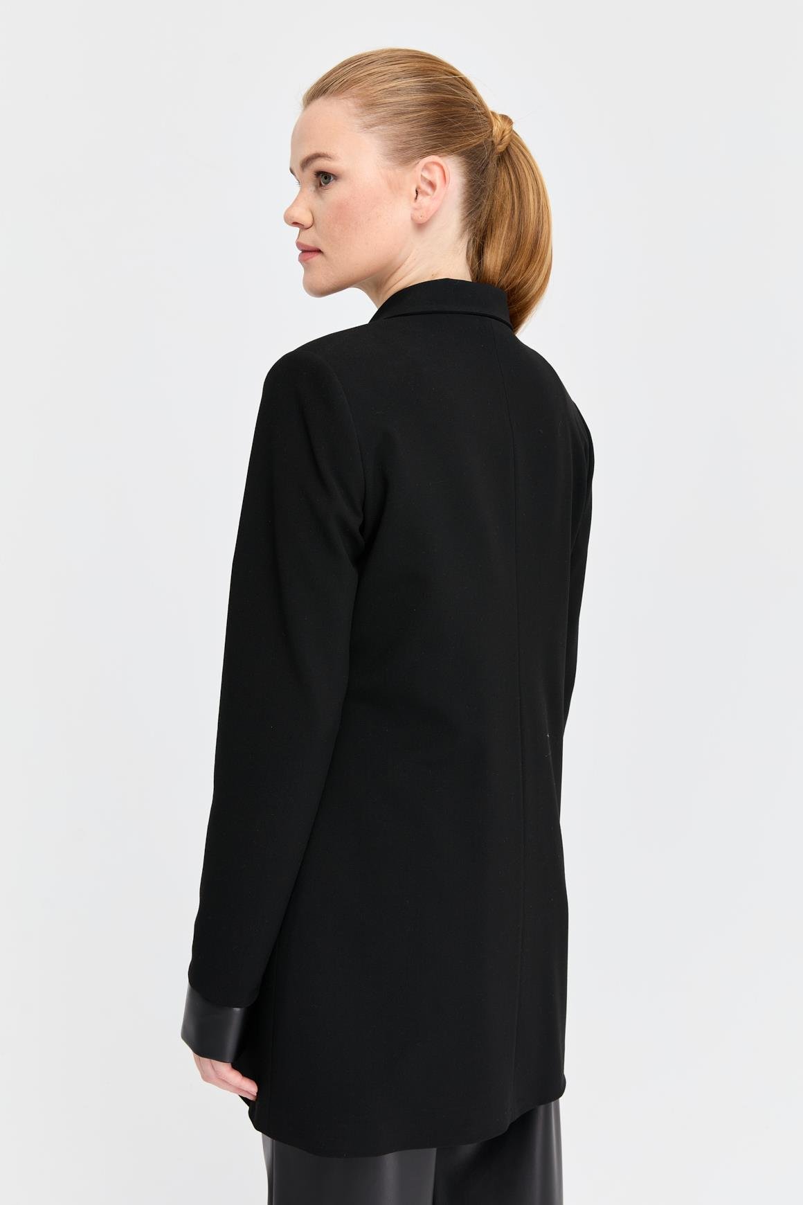 Kırlangıç Deri Yakalı Ceket  Siyah