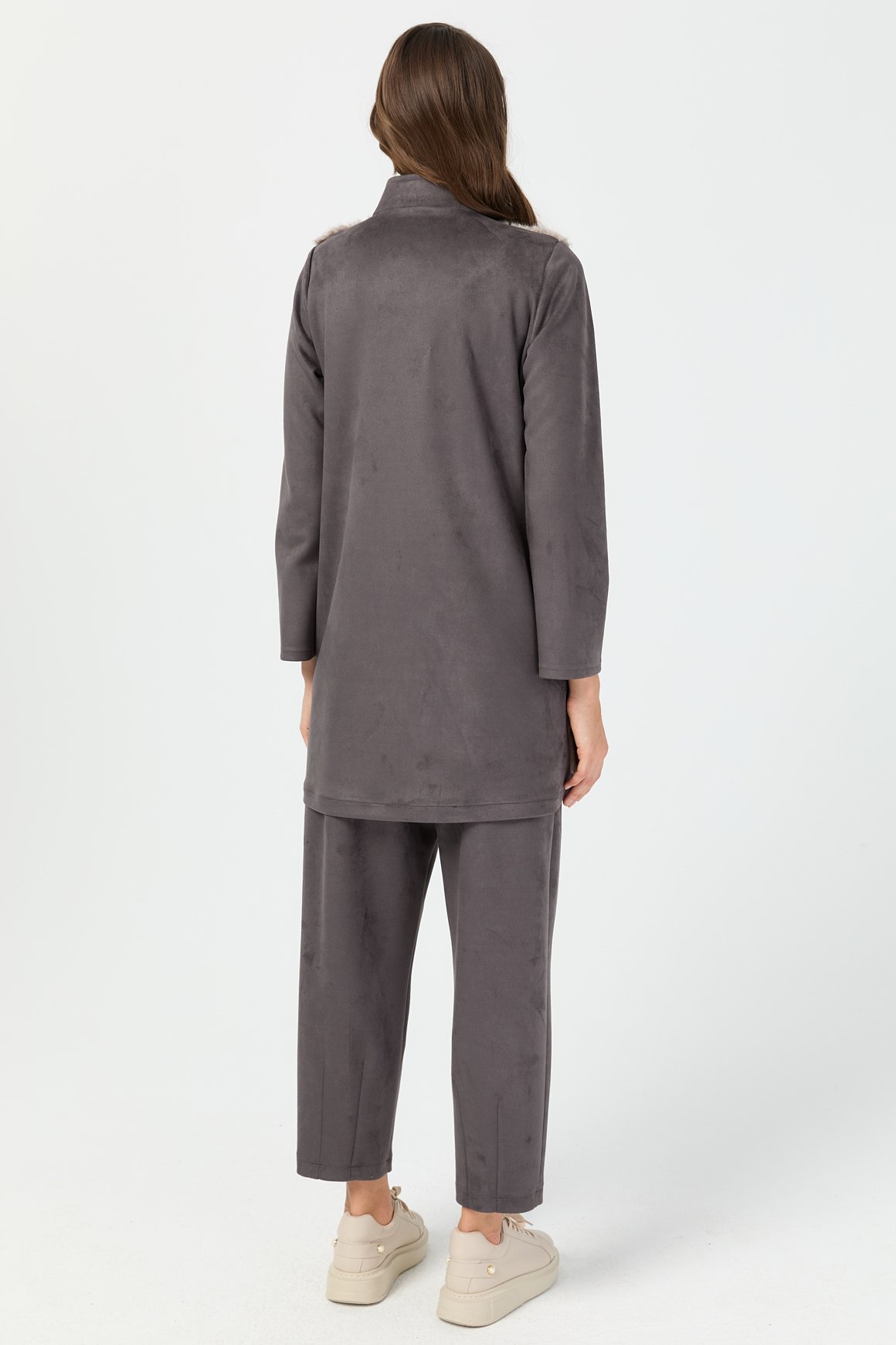 Saç Örgülü Kürk Detaylı Ceket  Gri