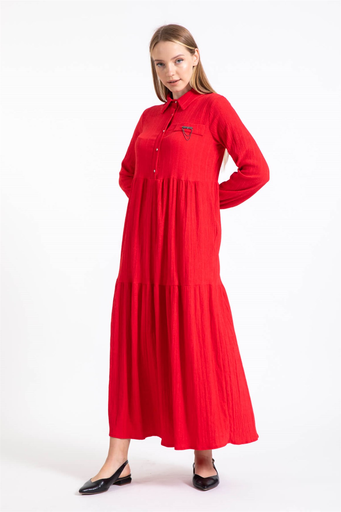 Broş Detaylı Elbise  Kırmızı