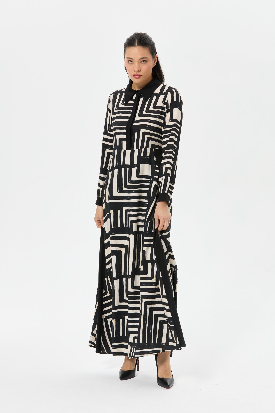 Geometrik Desenli Siyah-Bej Vual Elbise  Siyah