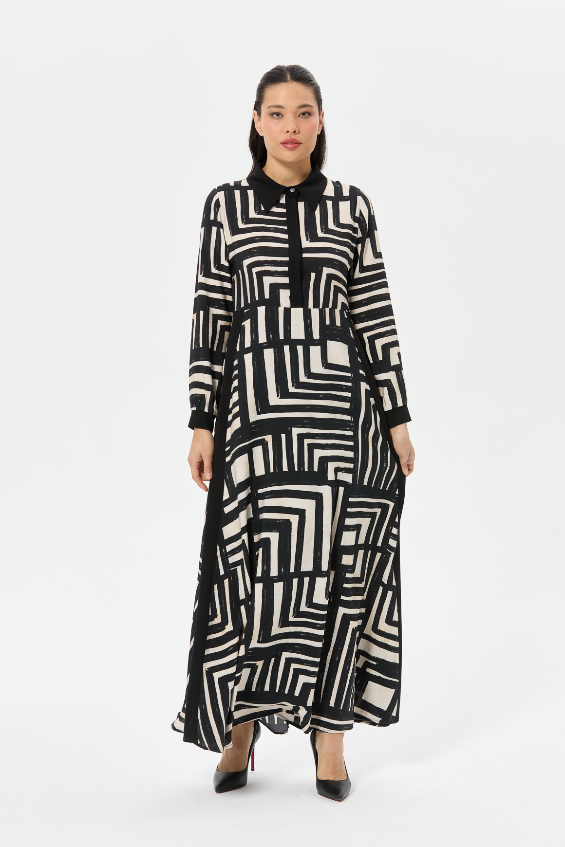 Geometrik Desenli Siyah-Bej Vual Elbise  Siyah