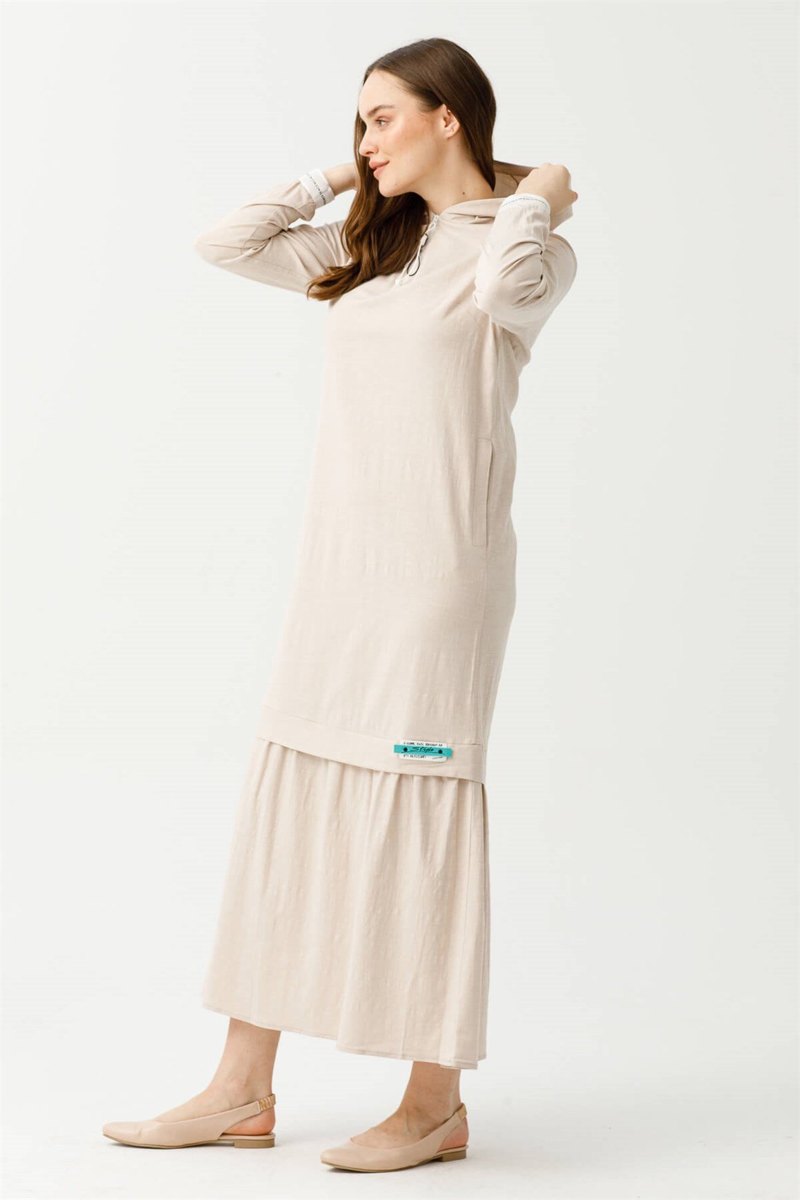 Pamuk Keten Kumaştan Rahat Kullanımlı Elbise  Bej