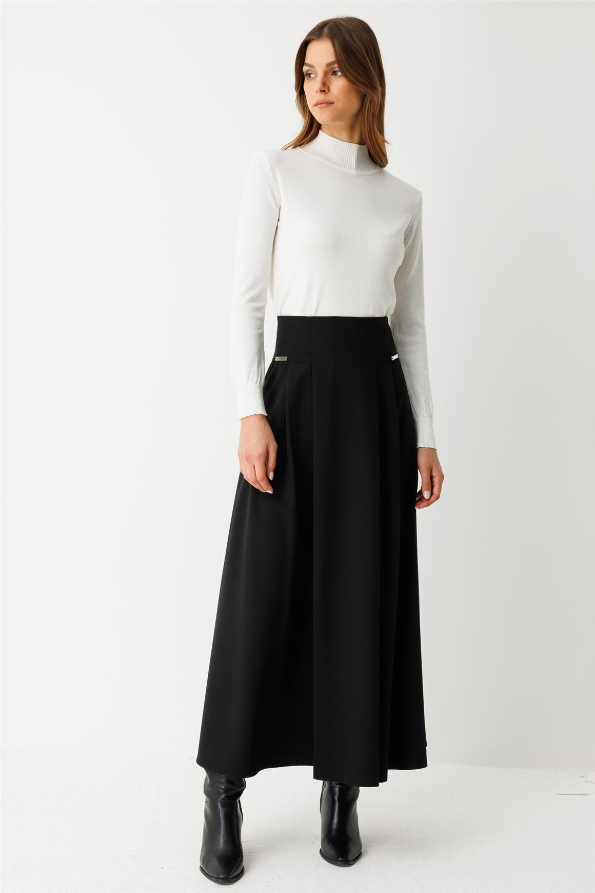 Aksesuar Detaylı Etek  Siyah