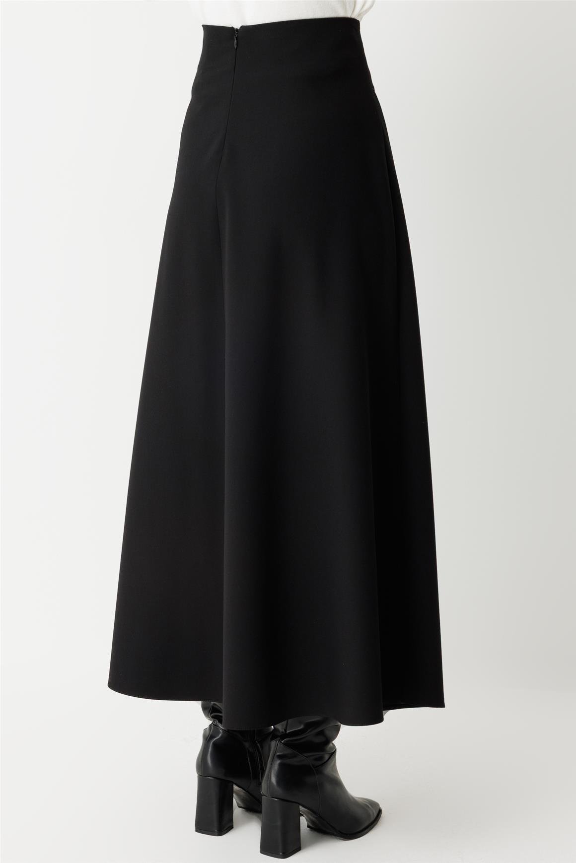 Aksesuar Detaylı Etek  Siyah