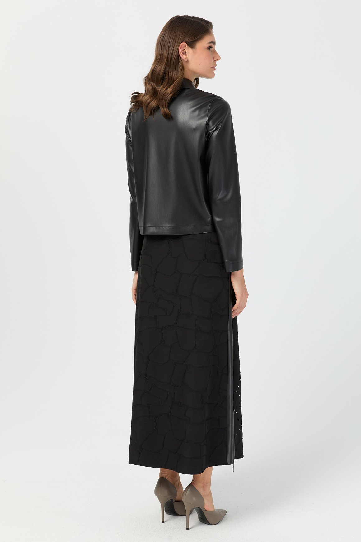 Jakar Etekli Taş İşlemeli Deri Ceketli Takım  Siyah