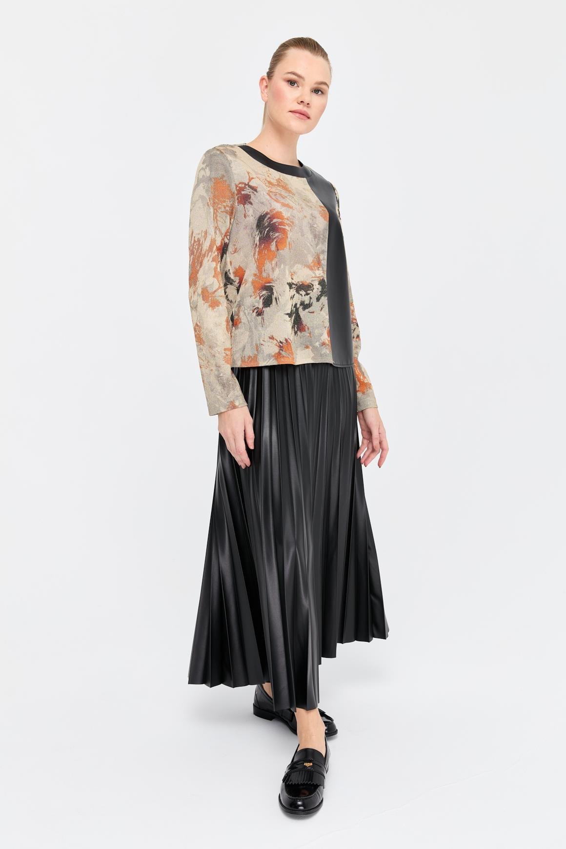 Piliseli Deri Etekli Takım  Bej